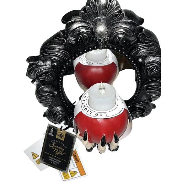 Spooky Night LED Lighted Witch Hand With Poison Apple Mirror Halloween Decor NEW - Picture 6 of 11